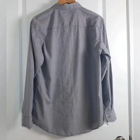Izod Mens Button down dress shirt size Xl - Picture 4 of 4